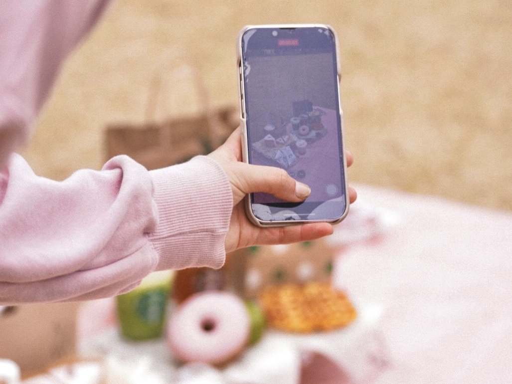 スマホひとつで！<br>心を動かす写真と動画